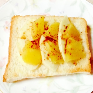  シナモン香る♡薩摩芋とリンゴのトースト